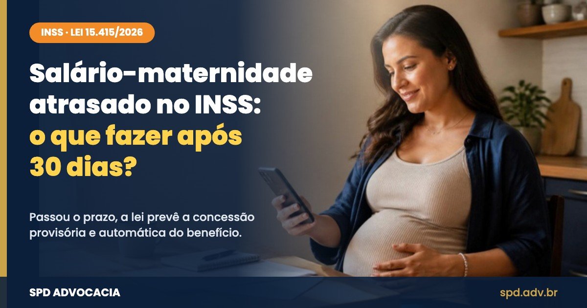 Salário-maternidade atrasado no INSS: o que fazer após 30 dias