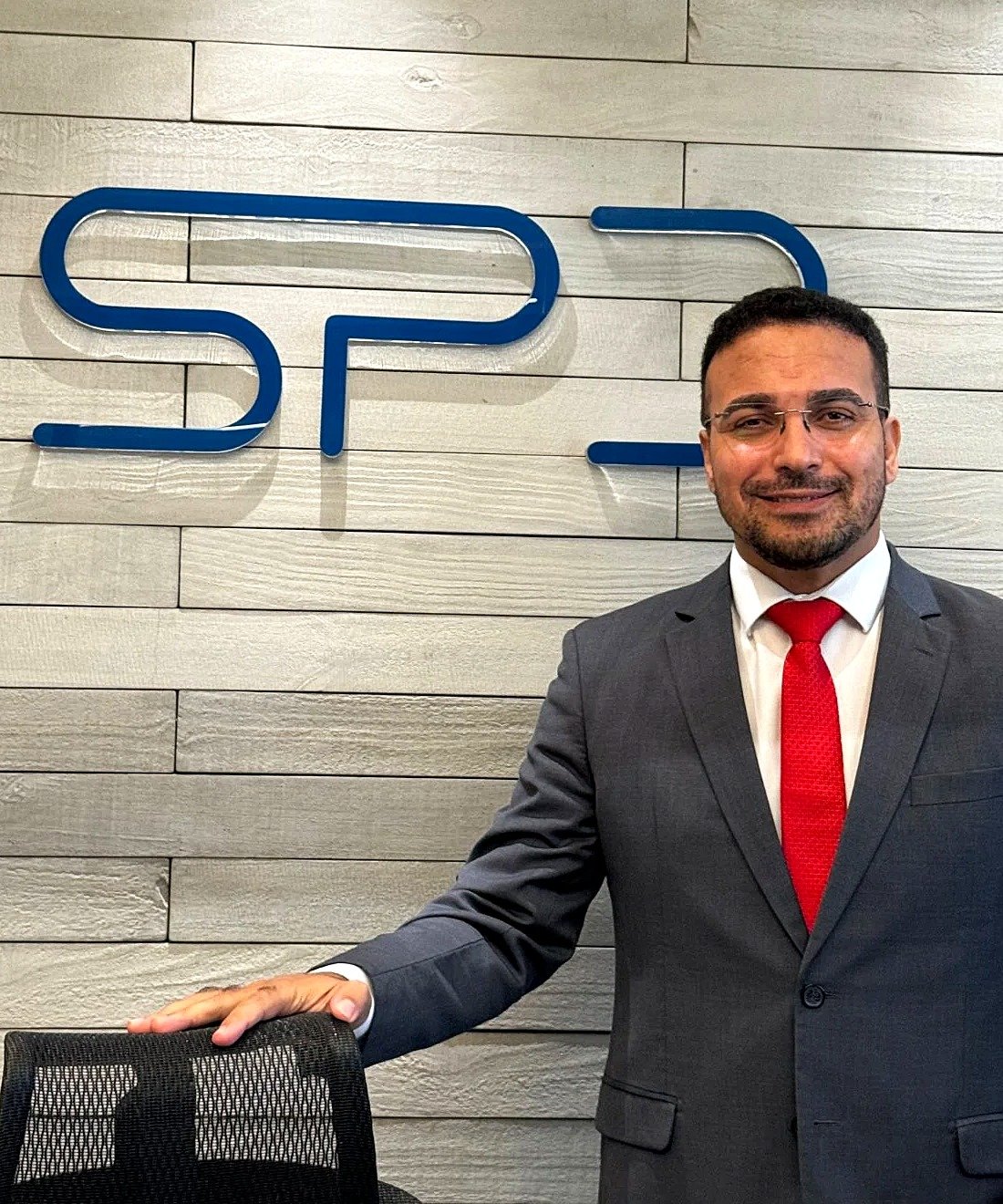 Sidnei Pedro Dias na sede própria da SPD Advocacia, no Edifício Genesis Office